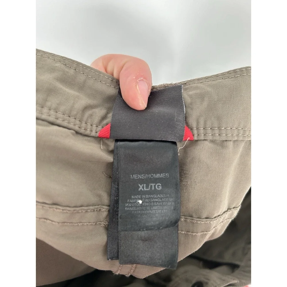 The North Face 100% Nylon Cargo Shorts 10